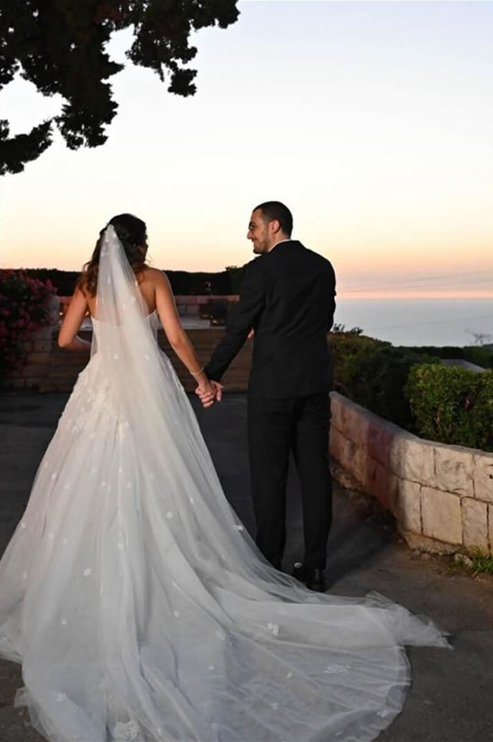 07-2024/Products-PicR-20696551-BACK VENUE 2.jpg